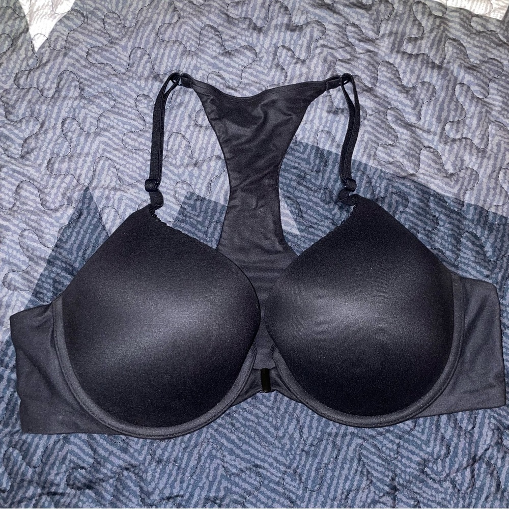 BODY BY VICTORIA
Perfect Shape Racerback Push-Up Bra